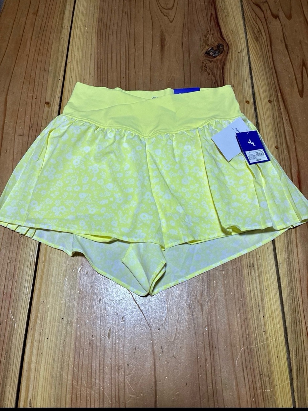 JoyLab Neon Yellow High-Rise Skort